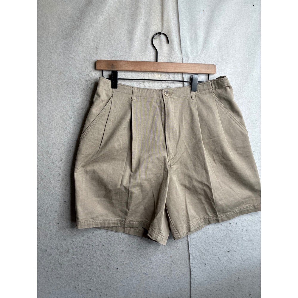 St Johns Bay Khaki Pleated Chino Shorts Womens Size 14 Tan High Rise Cotton
